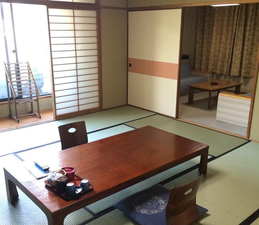 Imakuni Ryokan Takachiho Pokój zdjęcie