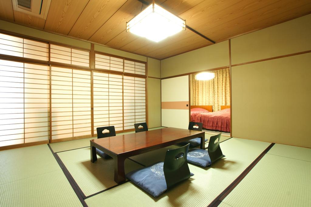 Imakuni Ryokan Takachiho Pokój zdjęcie
